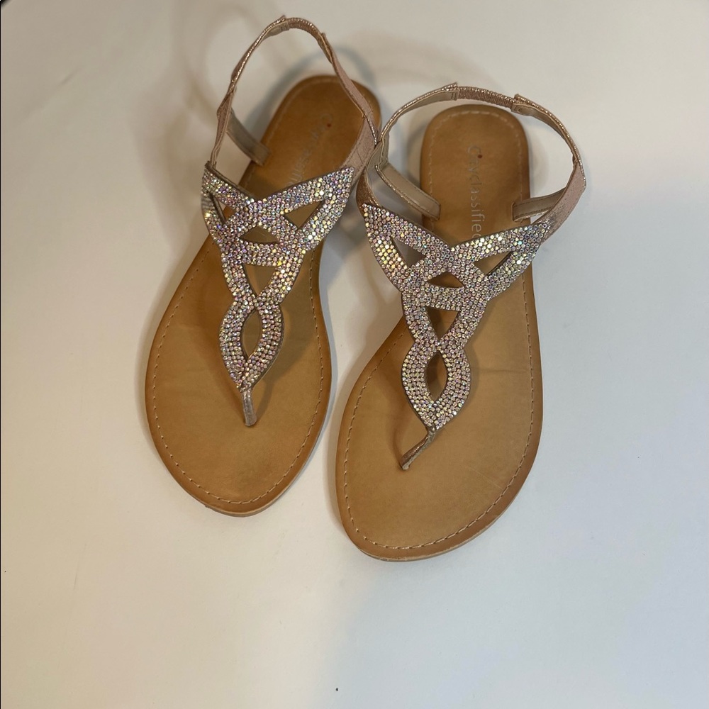City classified rhinestone sandals